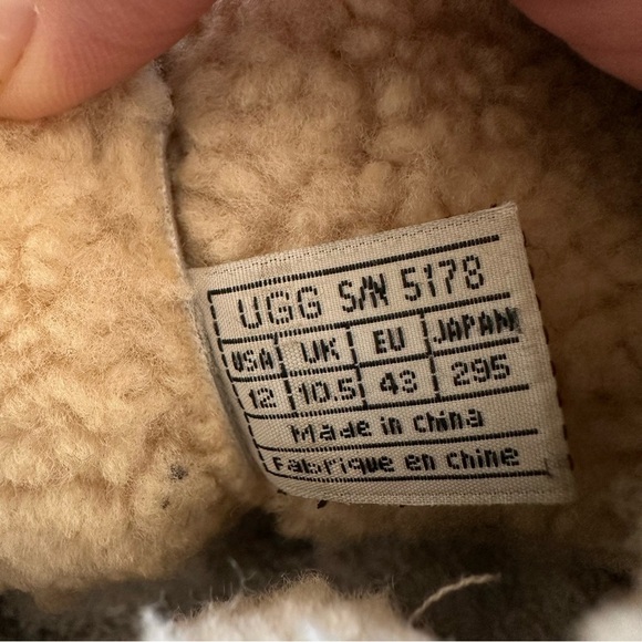 UGG Cove Brown Leather Winter Ankle Boots Womens Wraparound Lace - Picture 10 of 12